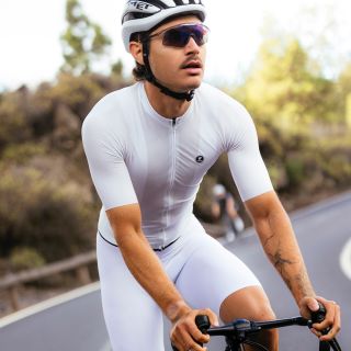 Nová kolekce PISSEI 2025 je tady! ☀️ Léto ve stylu 😎 Jen pár kusů na otestování – co vozí Tadej Pogačar, mistr světa,...